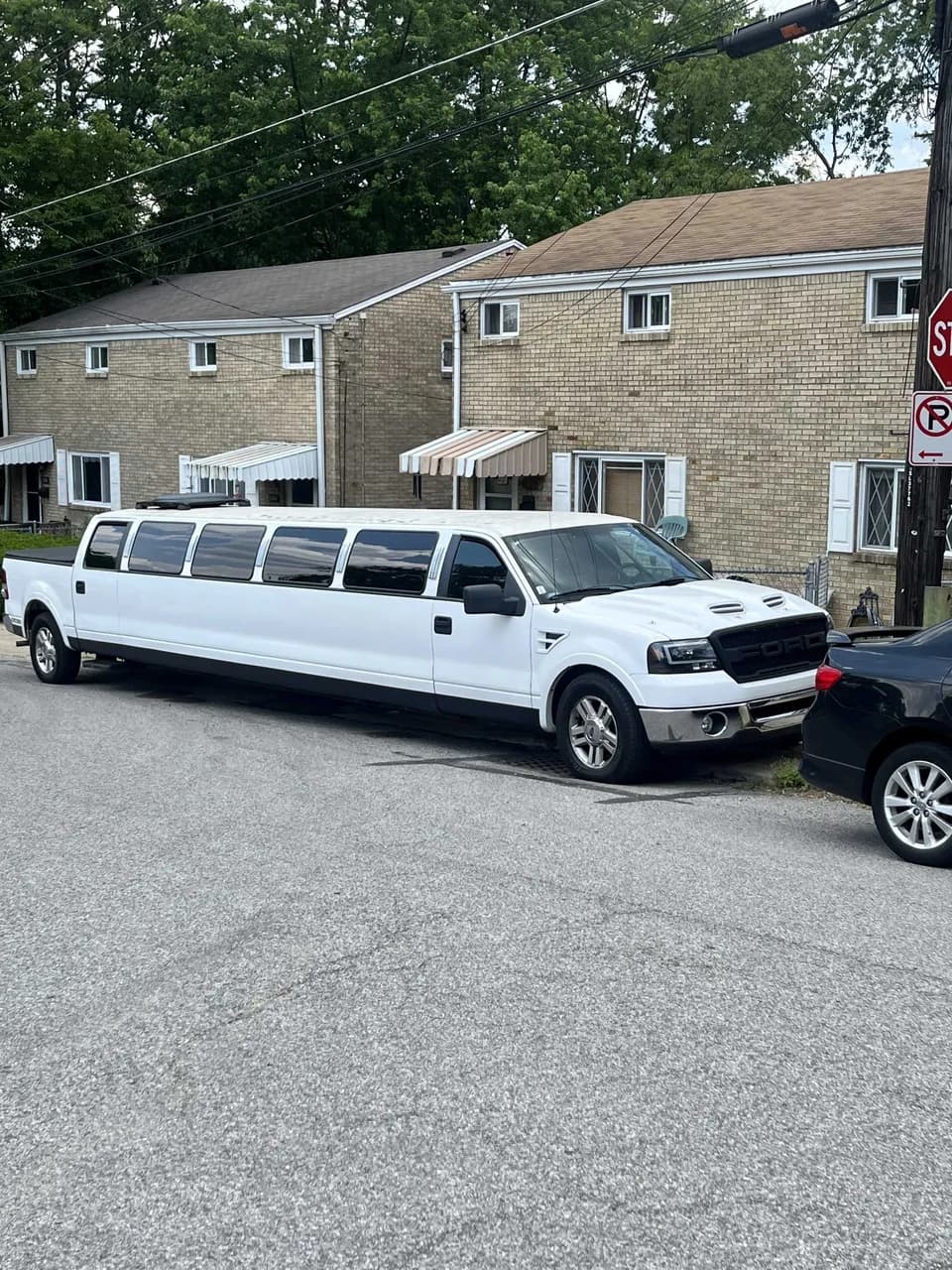 White F150 Limousine exterior shot White F150 Limousine exterior shot