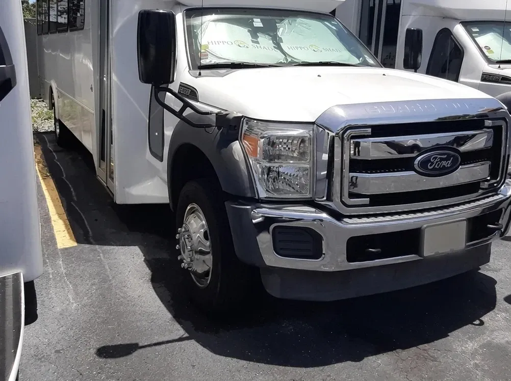 28 Passenger Limousine Party Bus 28 Passenger Limousine Party Bus offered for party bus rental