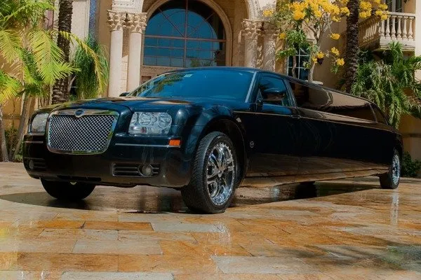 Black Chrysler 300 Stretch Limousine for limo rental