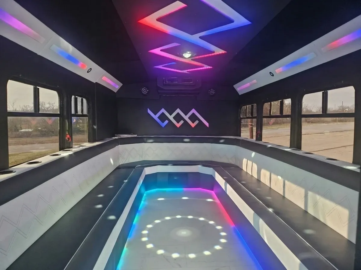 Black Mini Party Bus no. 2