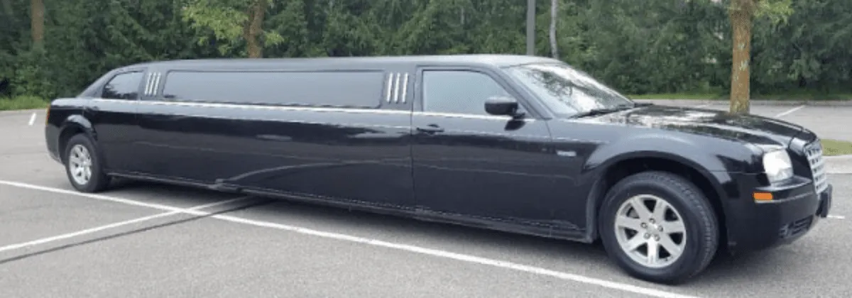 Black C300 Limousine for limo rental in Hamilton County, NY Black C300 Limousine for limo rental in Hamilton County, NY