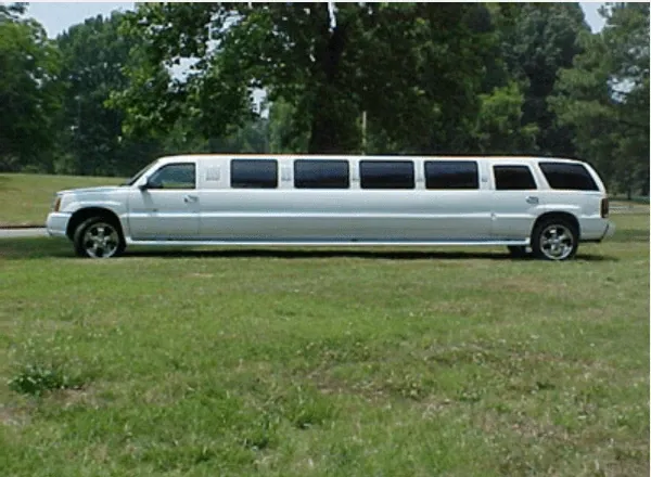 White Cadillac Escalade Limousine no. 3 White Cadillac Escalade Limousine no. 3