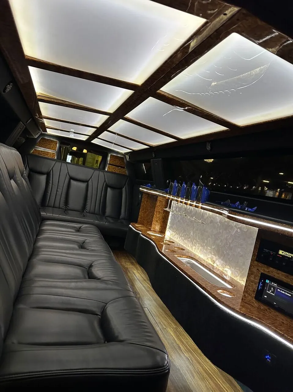 Chrysler 300 interior for limo rental