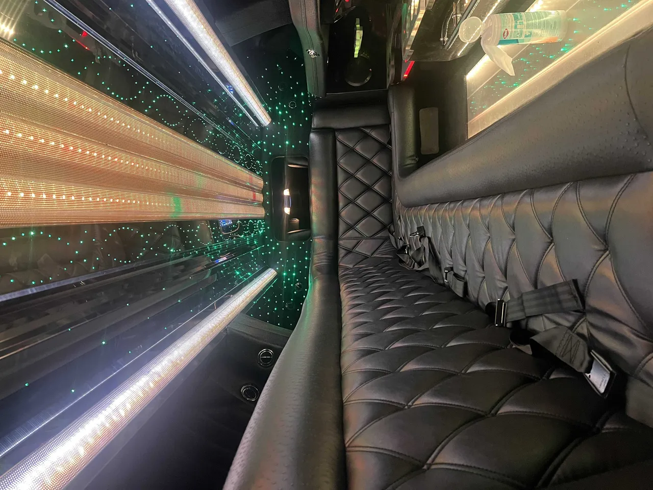 Chrysler Limo interior for limo rental