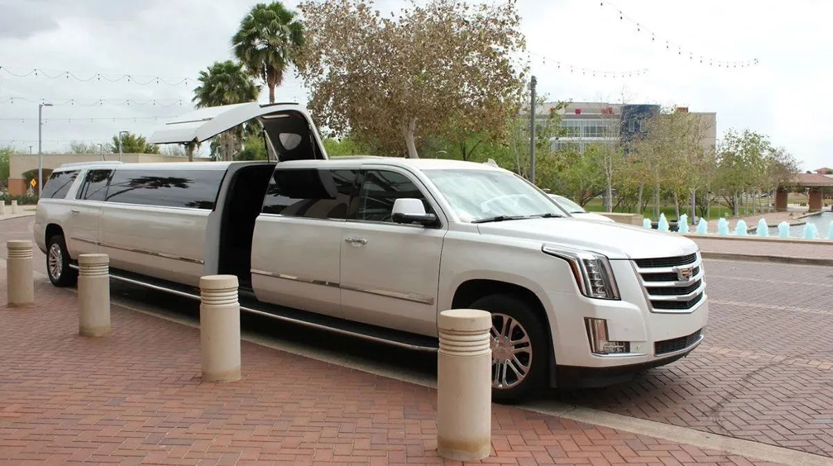 Black Escalade Limousines no. 4