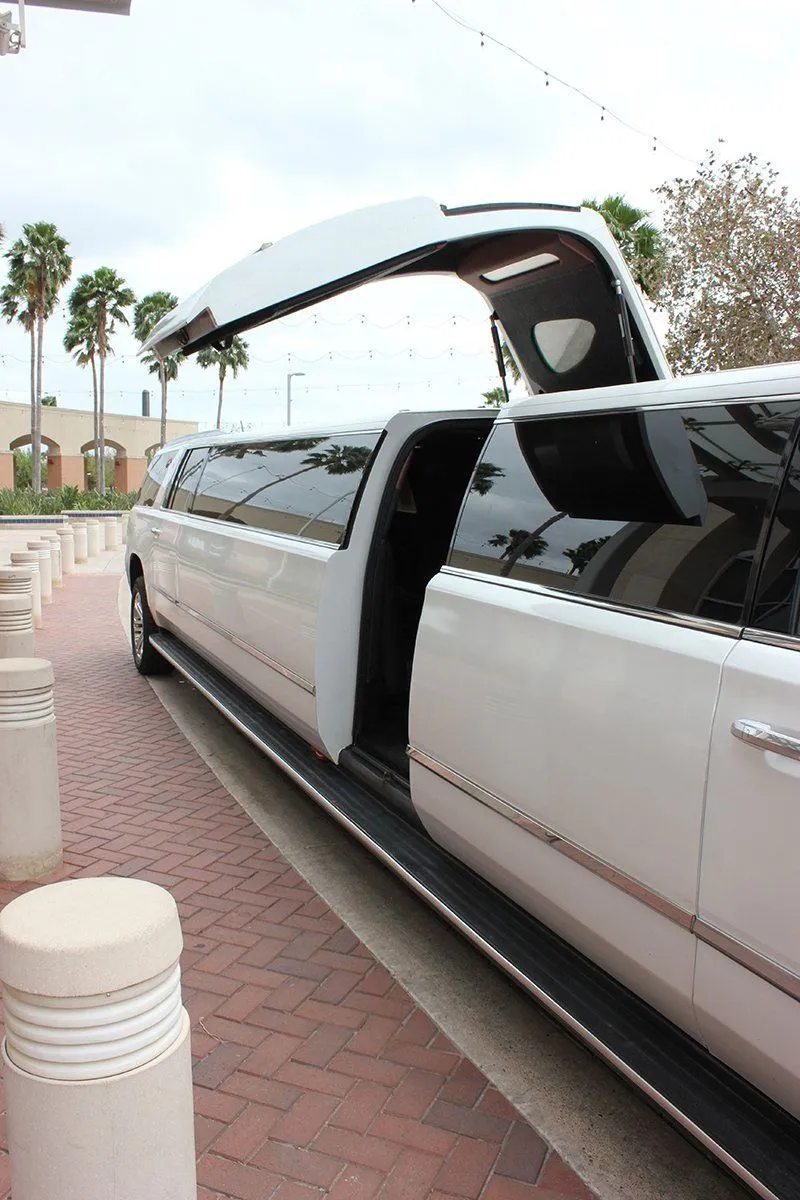 Black Escalade Limousines no. 5
