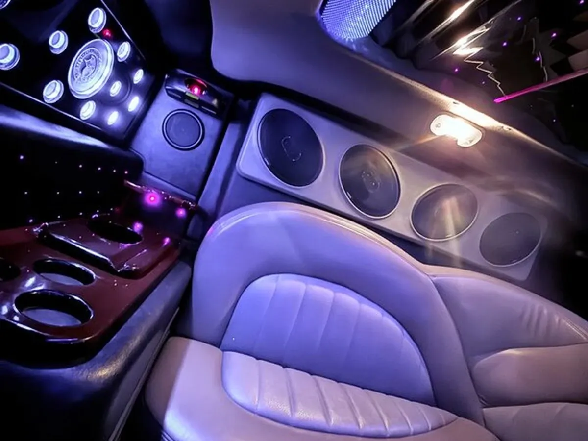 White H2 Hummer no. 2