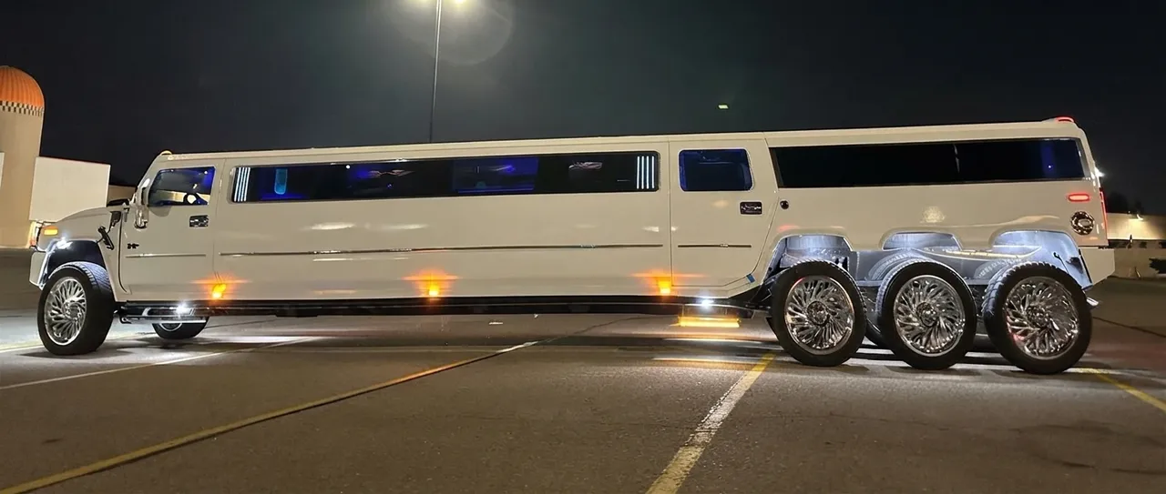 Hummer H2 Triple Axle White Hummer H2 Triple Axle White offered for limo rental