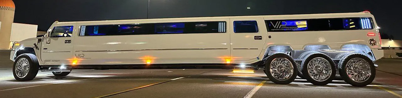 Hummer H2 Triple Axle White Hummer H2 Triple Axle White offered for limo rental