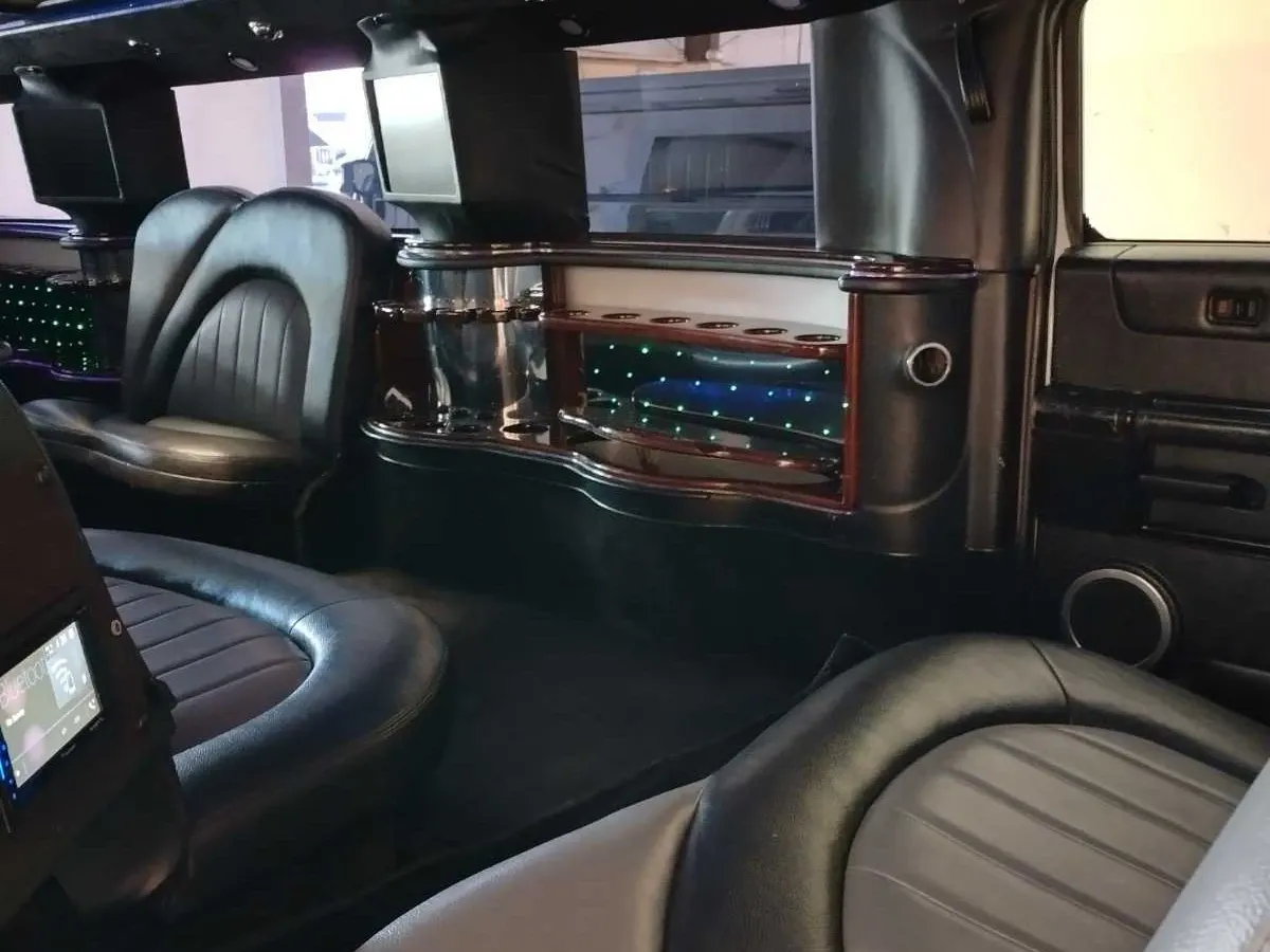 White Hummer Limousine no. 6