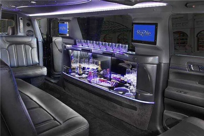 Lincoln MKT Limo interior for limo rental in Madera County, CA Lincoln MKT Limo interior for limo rental in Madera County, CA