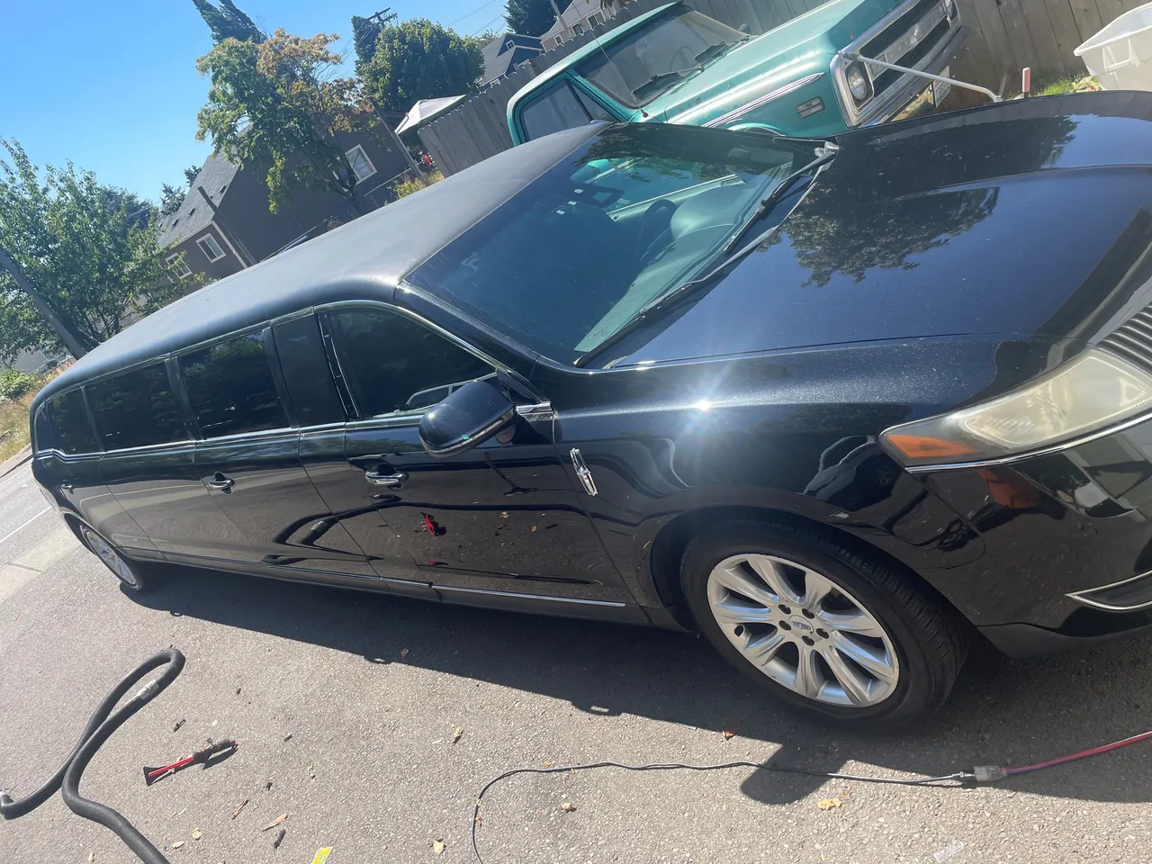 Black Lincoln MKT Stretch Limousine, photo 2 for limo rental
