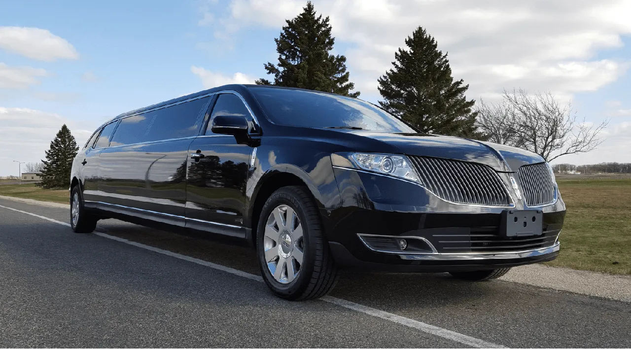 Black Lincoln Stretch limo with tinted windows for limo rental in Miller County, MO