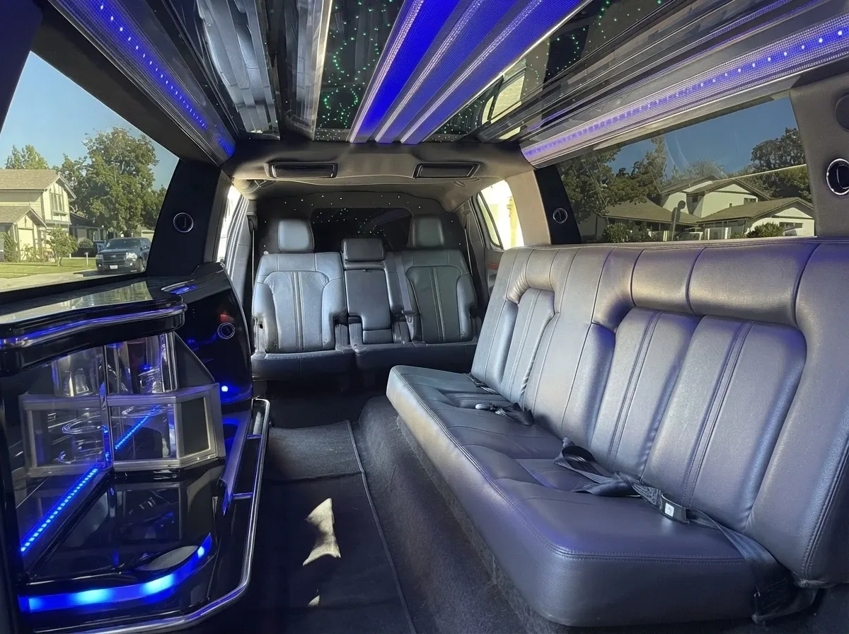 Lincoln Town Car Limousine Black Lincoln Town Car Limousine offered for limo rental