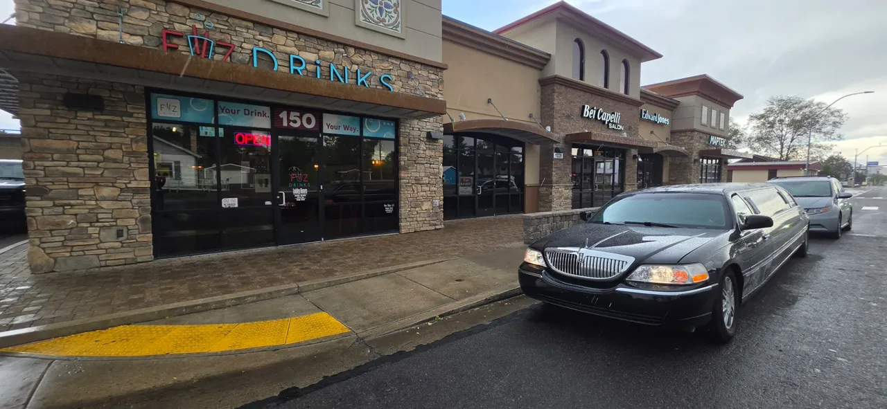Black Lincoln Town Car Limousine no. 4