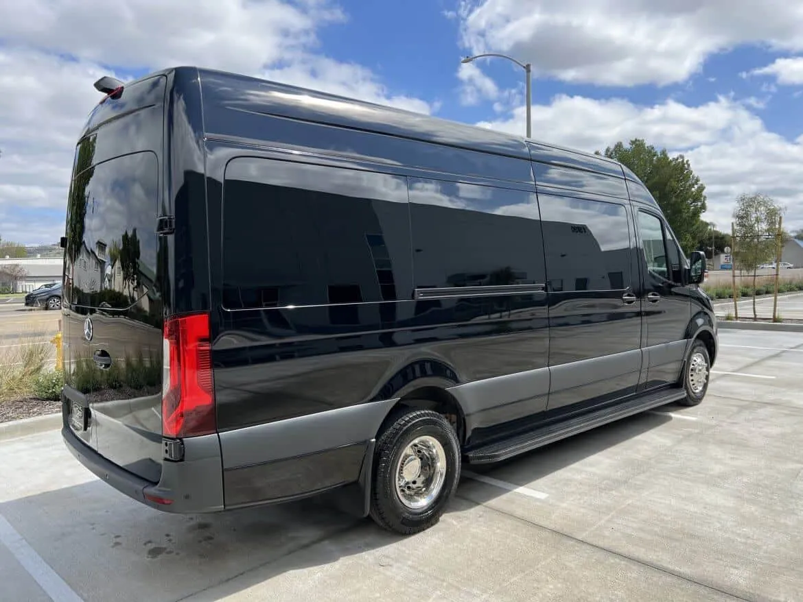 Mercedes Limo Sprinter for party bus rental