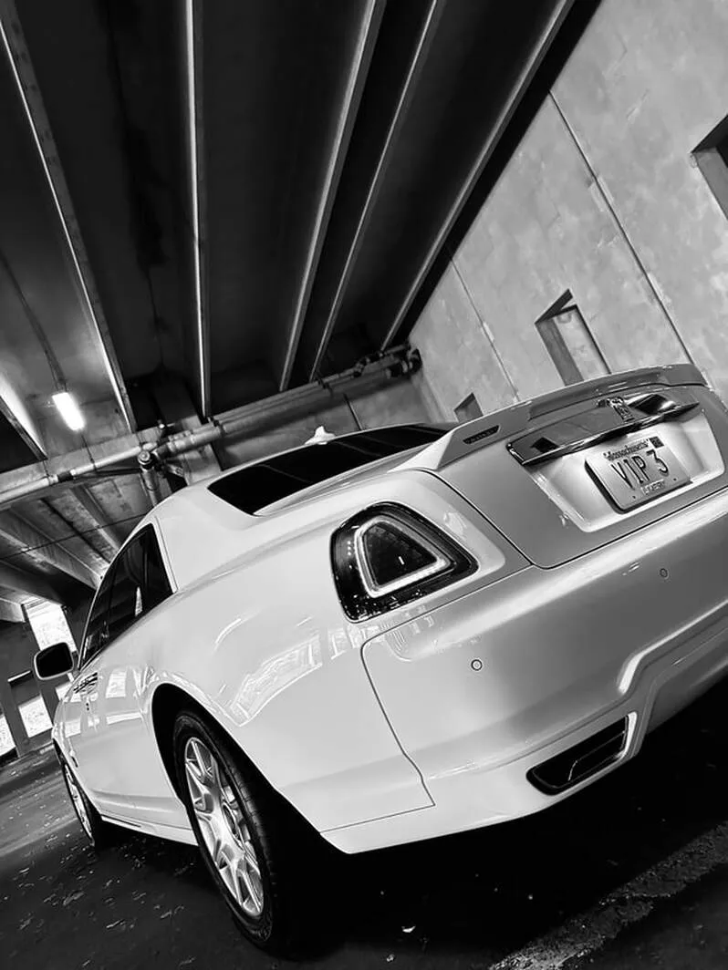 White Rolls-Royce Ghost Sedan exterior shot no. 11