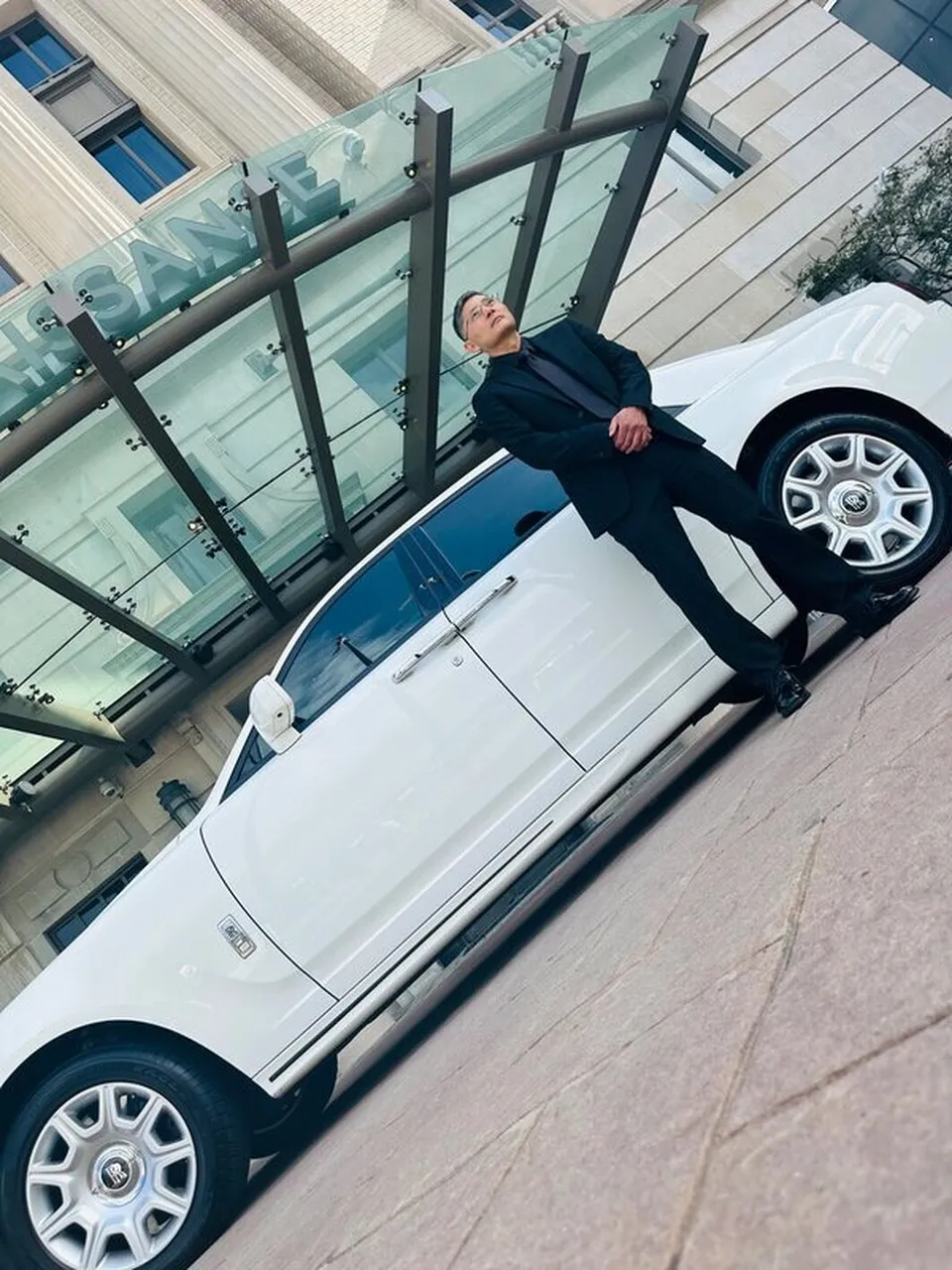 White Rolls-Royce Ghost Sedan offered for limo rental