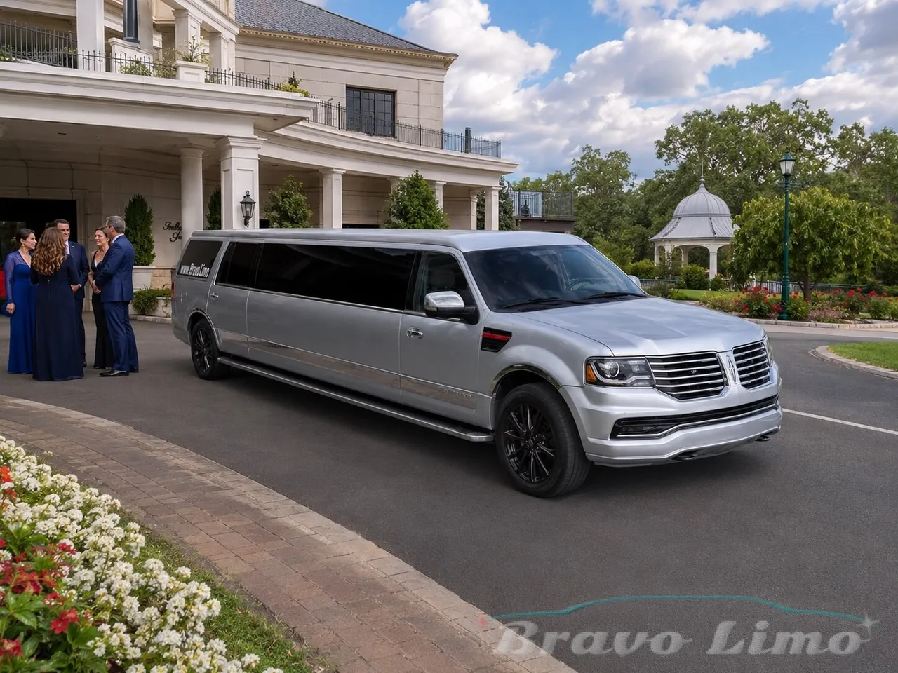 Silver Lincoln Navigator Limousine — 14 Comfort / 16 Maximum for limo rental