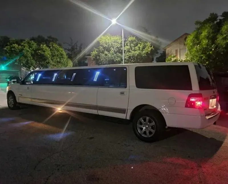 Ford Expedition Limo exterior for limo rental Ford Expedition Limo exterior for limo rental