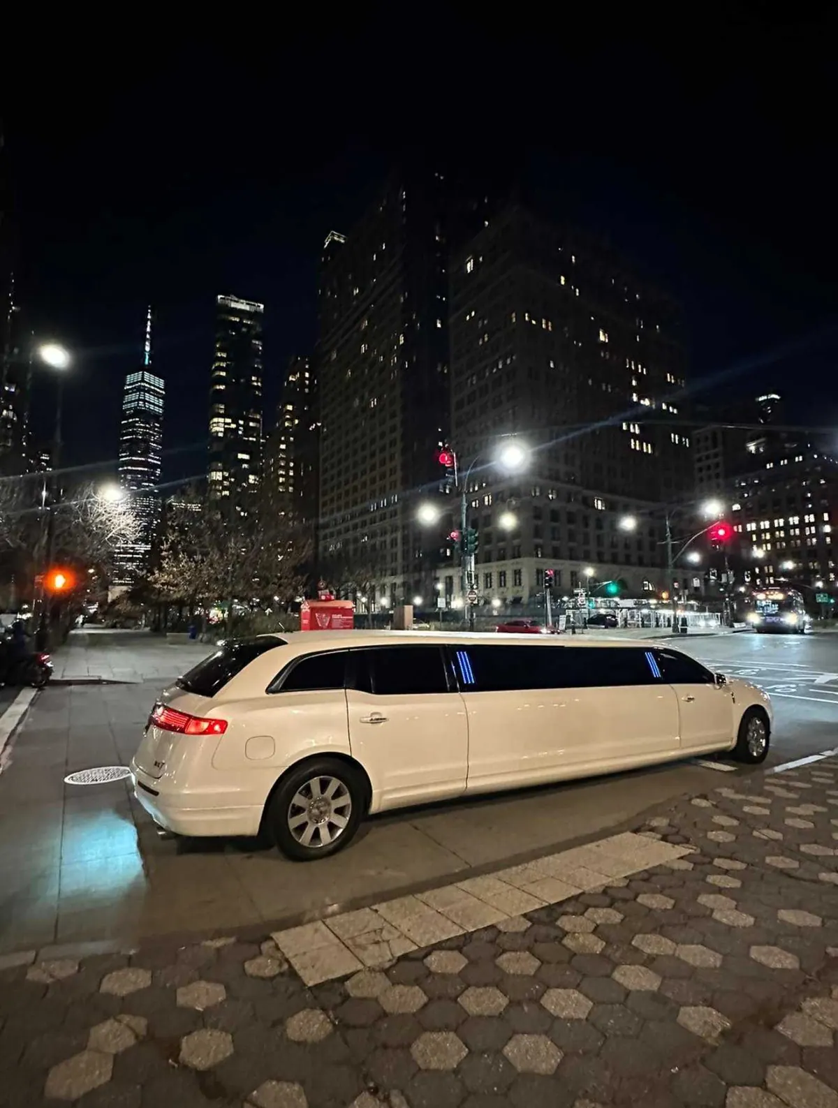 Lincoln MKT Limo for limo rental in Mountain Lakes, NJ