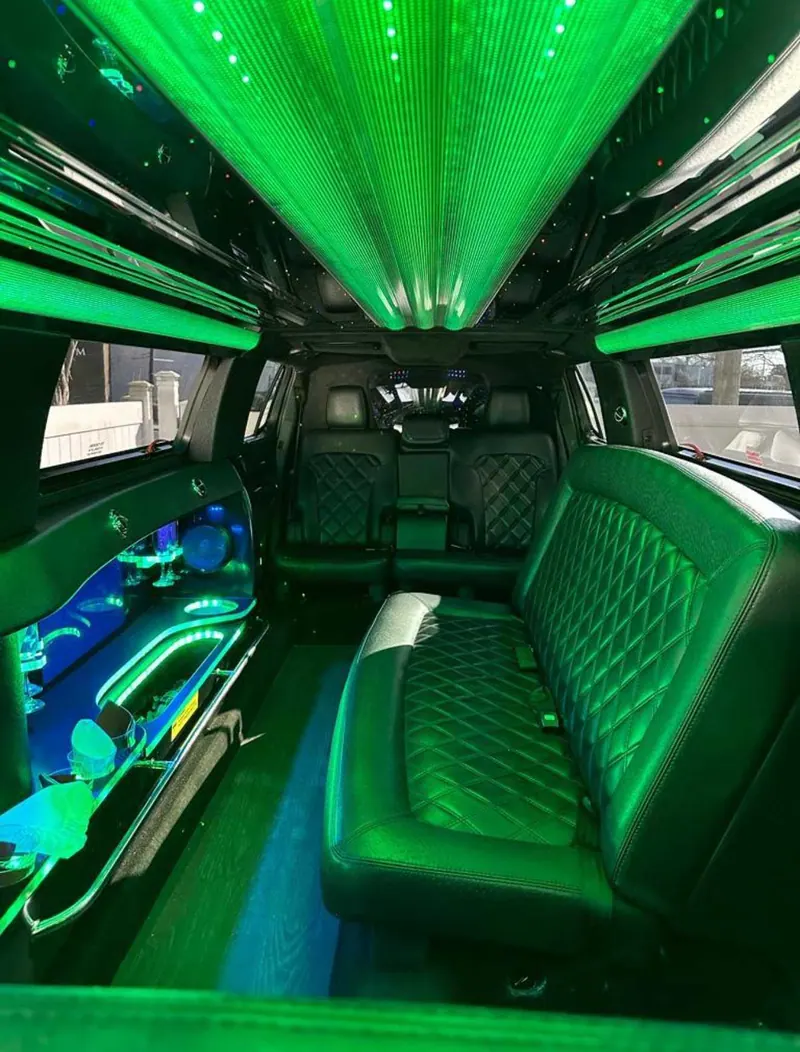 Lincoln MKT Limo interior for limo rental in Mountain Lakes, NJ Lincoln MKT Limo interior for limo rental in Mountain Lakes, NJ