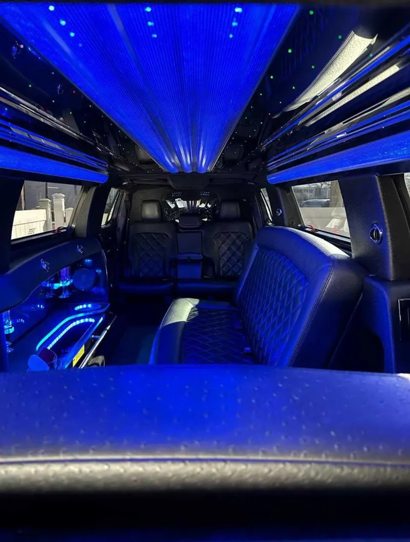 Lincoln MKT Limo interior, photo 4 for limo rental in Mountain Lakes, NJ Lincoln MKT Limo interior, photo 4 for limo rental in Mountain Lakes, NJ